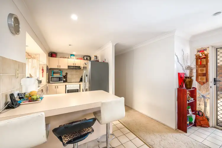 Sixth view of Homely other listing, 2/10 Ash Court, Arundel QLD 4214