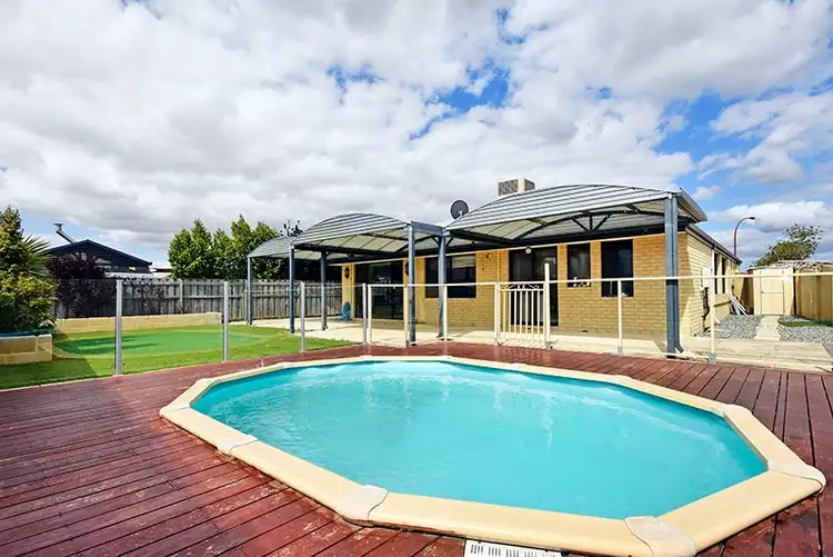 11 Caldervale Avenue, Ellenbrook WA 6069