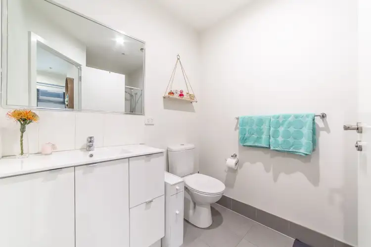 Seventh view of Homely apartment listing, 6/115 Neerim Road, Glen Huntly VIC 3163