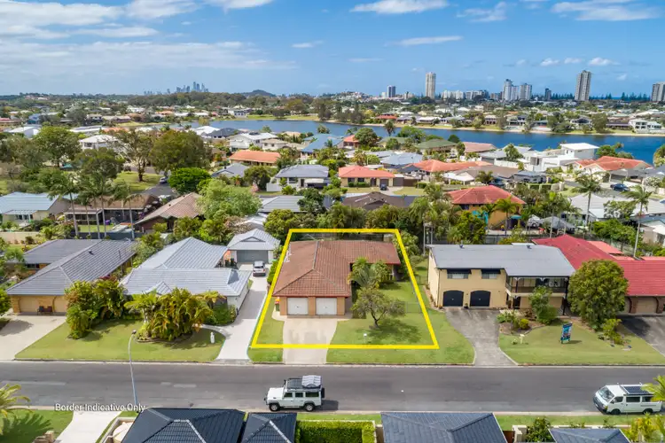 7 Dabchick Drive, Burleigh Waters QLD 4220