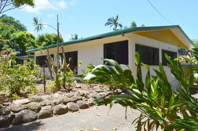 5 Webb Court, Bingil Bay QLD 4852