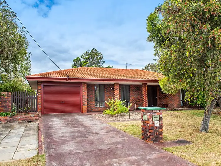35 Berberis Way, Forrestfield WA 6058