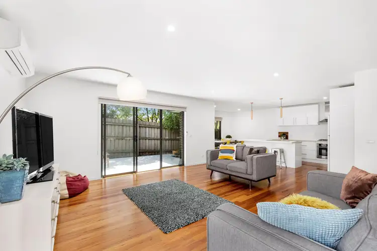 Second view of Homely townhouse listing, 2/9 Greensborough Road, Rosanna VIC 3084