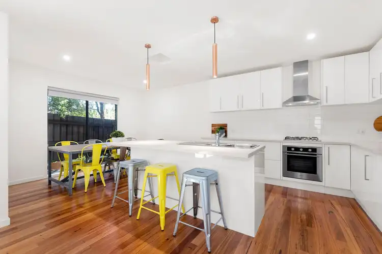 Fifth view of Homely townhouse listing, 2/9 Greensborough Road, Rosanna VIC 3084