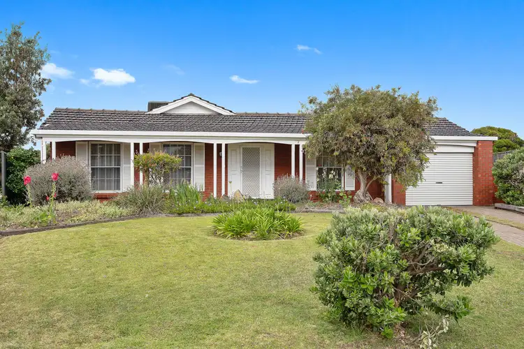 5 Bulahdelah Court, West Lakes Shore SA 5020