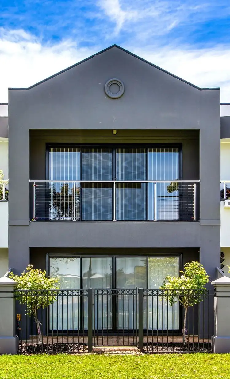 3, 39 Windermere Crescent, Mawson Lakes SA 5095
