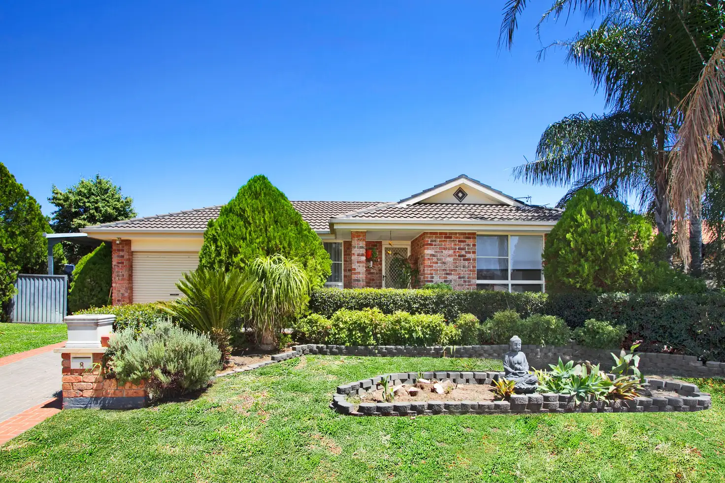 Main view of Homely house listing, 8 Giles Place, Tamworth NSW 2340