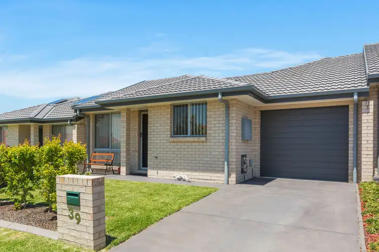 39 Flame Tree Circuit, Woonona NSW 2517