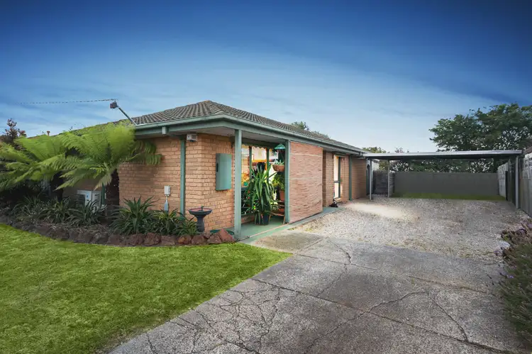3 Marnie Drive, Cranbourne West VIC 3977