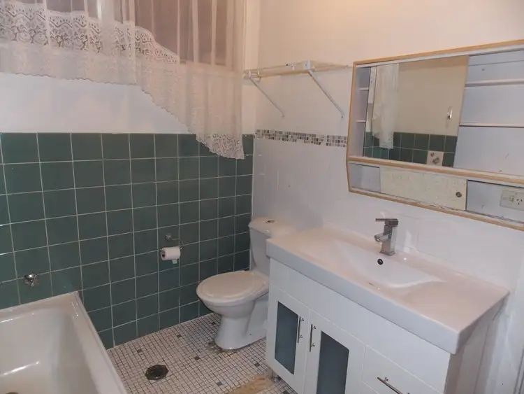 Fourth view of Homely house listing, 4 Captain Wilson Avenue, Parkes NSW 2870