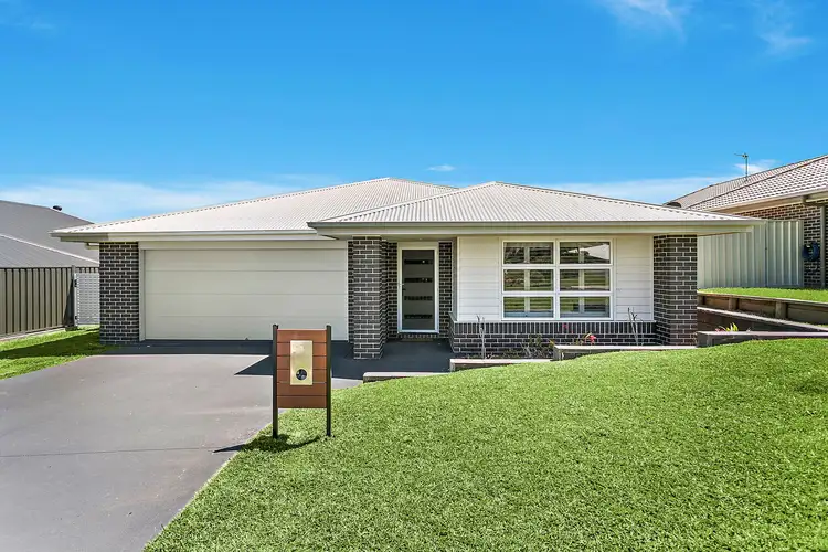 Main view of Homely house listing, 10 Laguna Close, Shell Cove NSW 2529