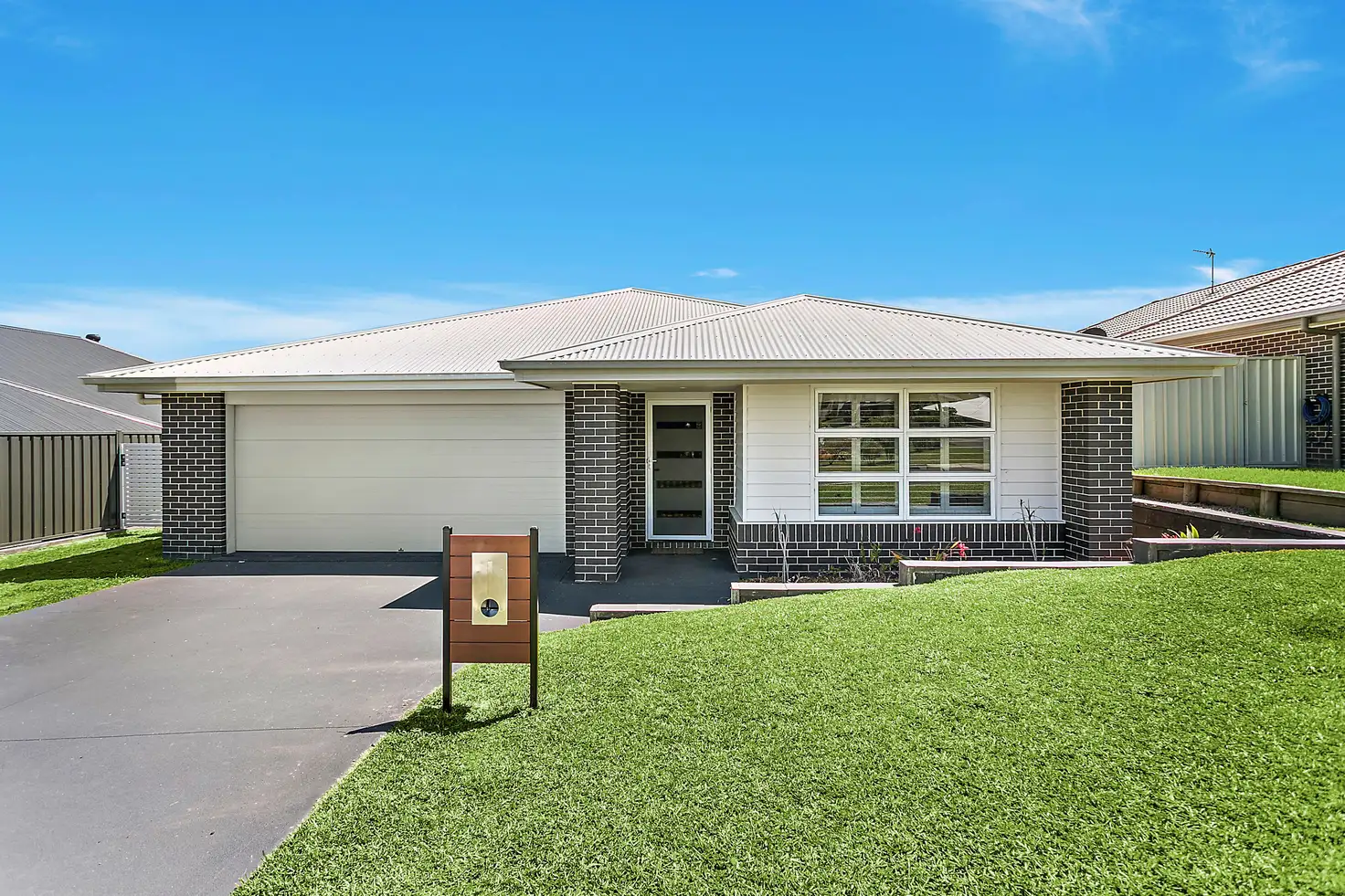 Main view of Homely house listing, 10 Laguna Close, Shell Cove NSW 2529
