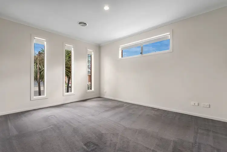 Second view of Homely house listing, 27 Cable Circuit, Craigieburn VIC 3064