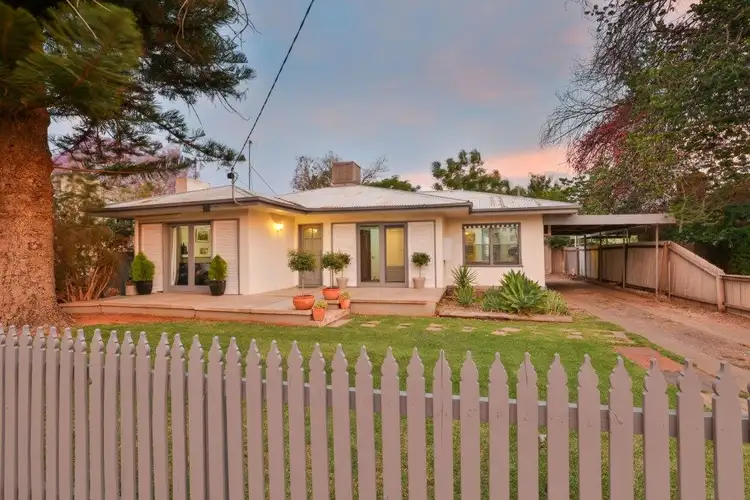 16 Leask Avenue, Mildura VIC 3500