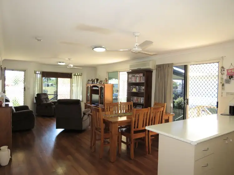 Fifth view of Homely townhouse listing, 2/87 Roberts Street, Emerald QLD 4720