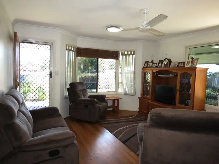 Seventh view of Homely townhouse listing, 2/87 Roberts Street, Emerald QLD 4720