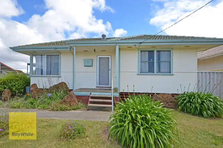 8 McKeown Avenue, Lockyer WA 6330