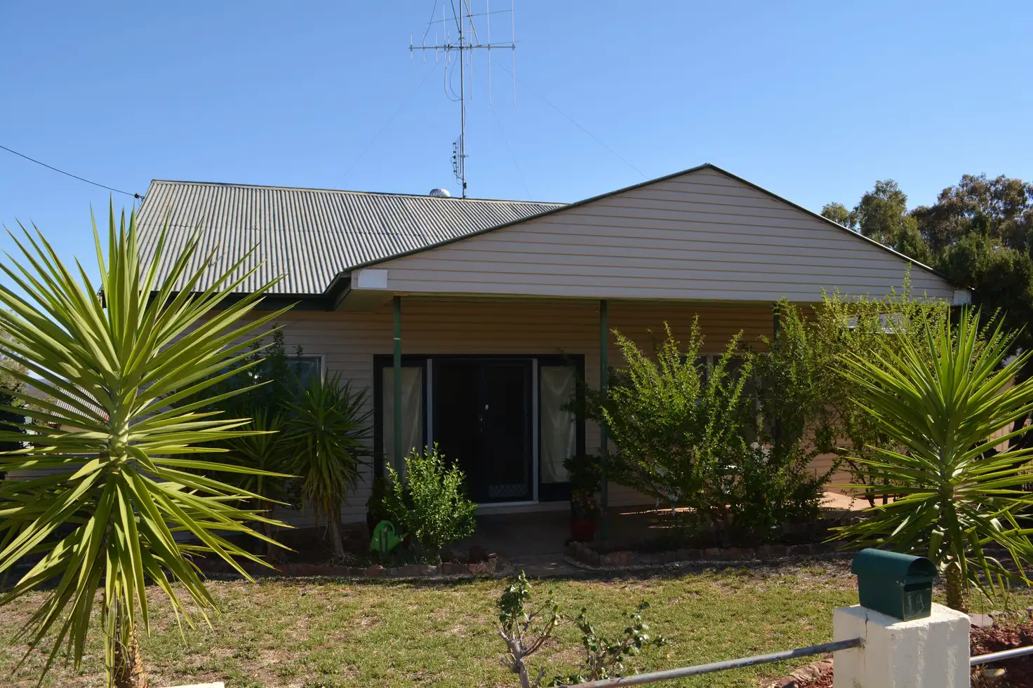 Main view of Homely house listing, 19 Reid Street, Parkes NSW 2870
