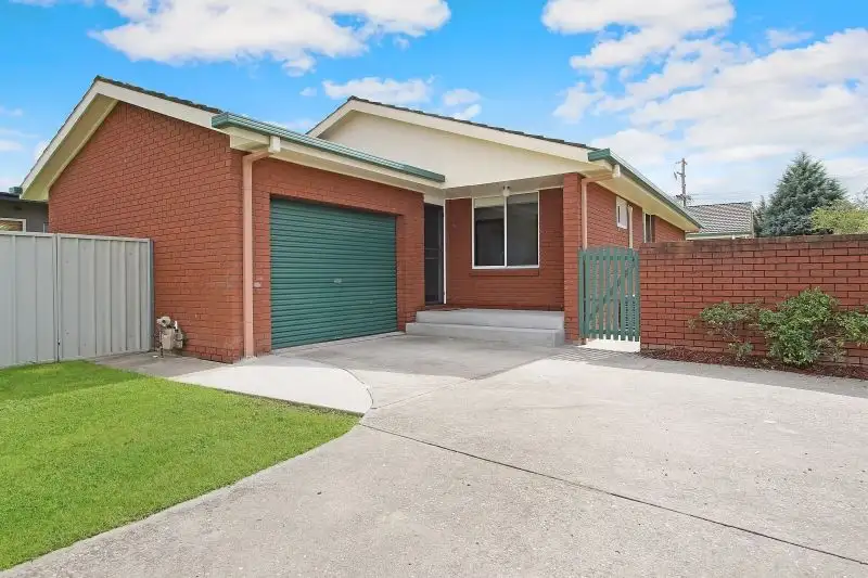 Main view of Homely townhouse listing, 847 Mate Street, North Albury NSW 2640