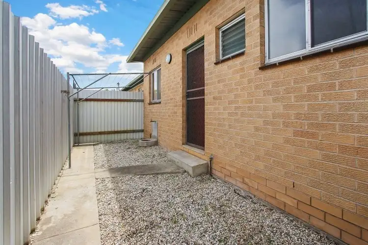 Sixth view of Homely unit listing, 5/1040 Corella Street, North Albury NSW 2640