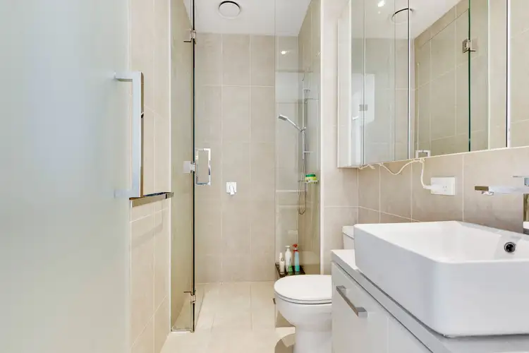 Sixth view of Homely apartment listing, 4-6/435 Nepean Highway, Frankston VIC 3199