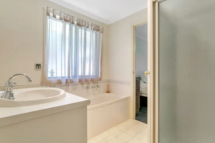 Sixth view of Homely house listing, 11 Duncan Crescent, Mount Barker SA 5251