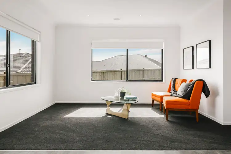 Fifth view of Homely house listing, 5 Silvertown Road, Drouin VIC 3818