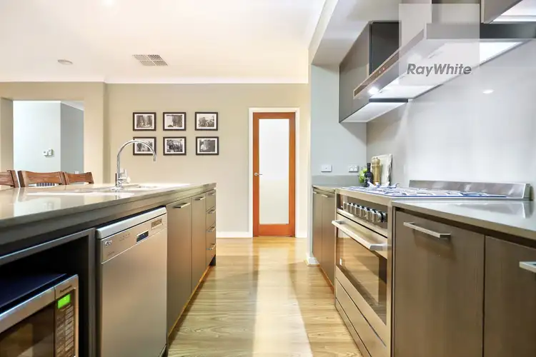 Fifth view of Homely house listing, 4 Millicent Drive, Craigieburn VIC 3064