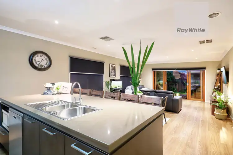 Sixth view of Homely house listing, 4 Millicent Drive, Craigieburn VIC 3064