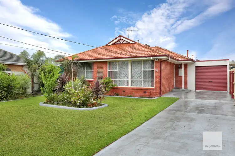 33 Henderson Street, Laverton VIC 3028