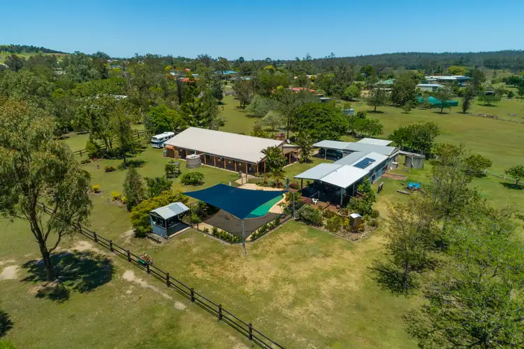 25 Dumke Street, Lowood QLD 4311