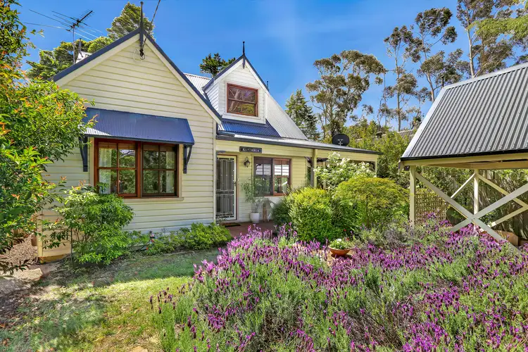 240 Hat Hill Road, Blackheath NSW 2785
