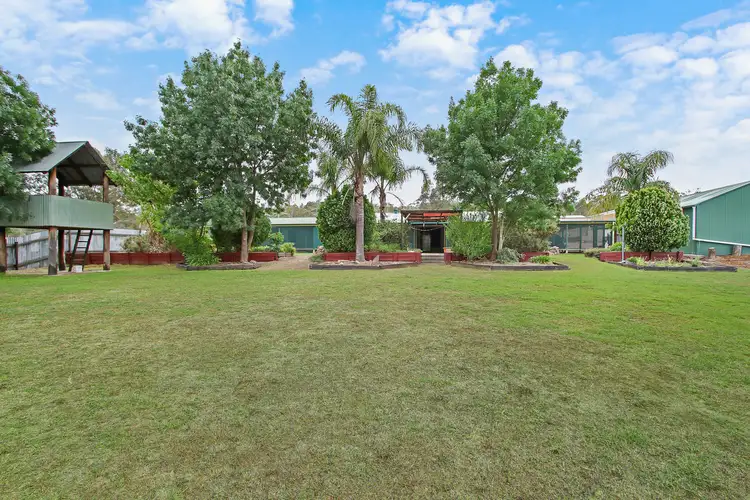 2 Creek Street, Walbundrie NSW 2642