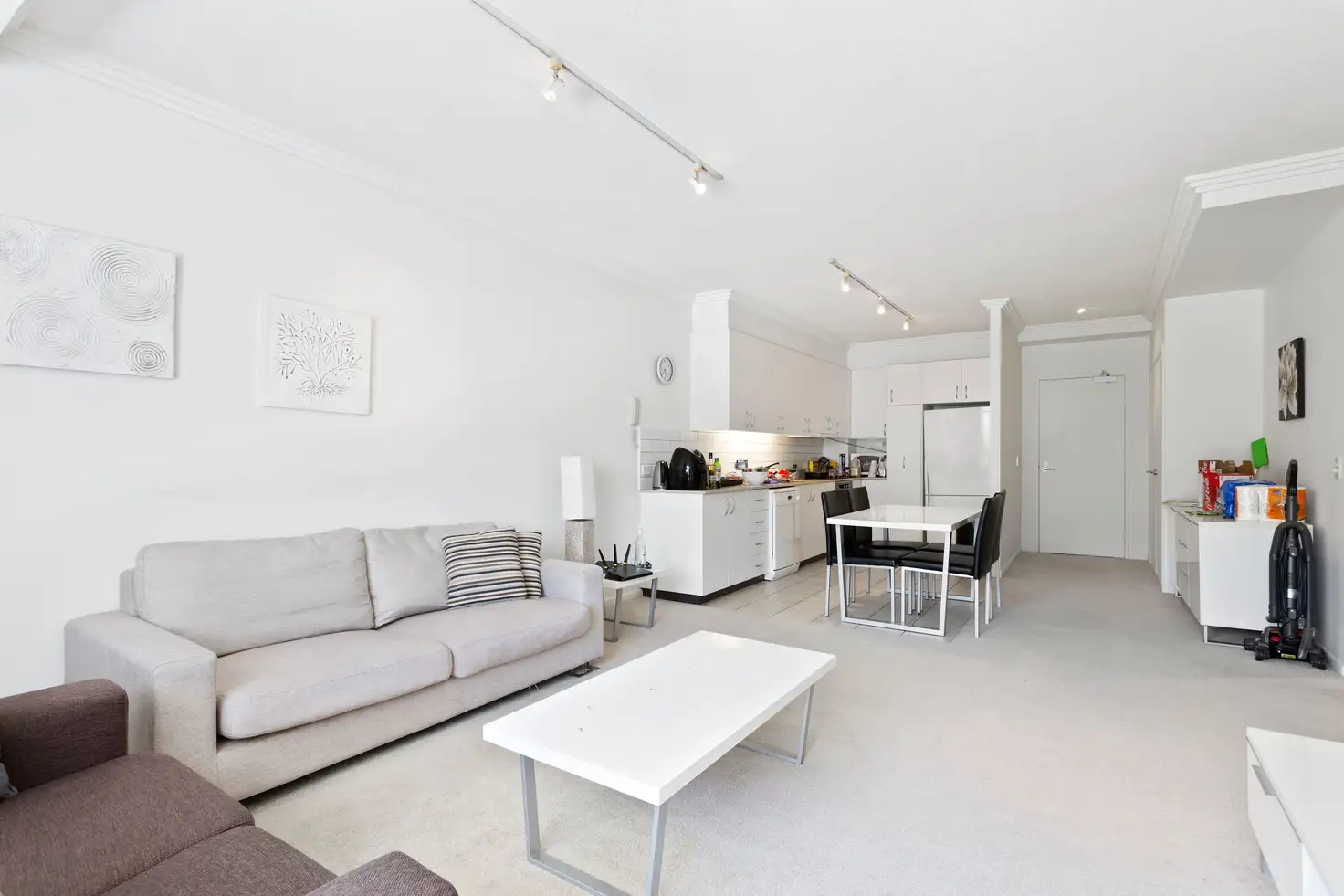 Main view of Homely unit listing, 10/195 Varsity Parade, Varsity Lakes QLD 4227
