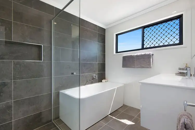 Fifth view of Homely house listing, 6 Brownleaf Street, Mansfield QLD 4122