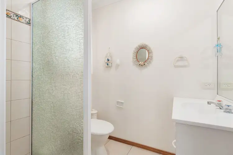 Sixth view of Homely house listing, 11 Rossi Close, Pakenham VIC 3810