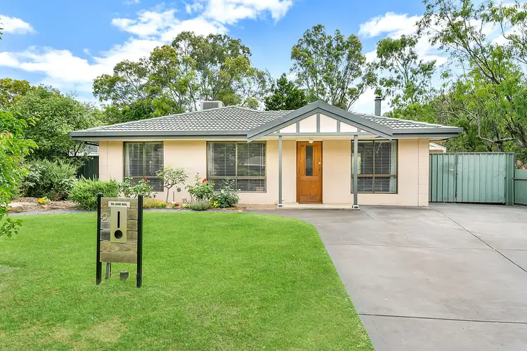 2 Deborah Road, Aberfoyle Park SA 5159