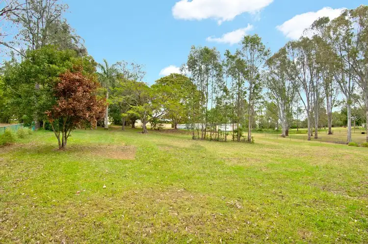 Second view of Homely house listing, 33 Logan Parade, Logan Reserve QLD 4133