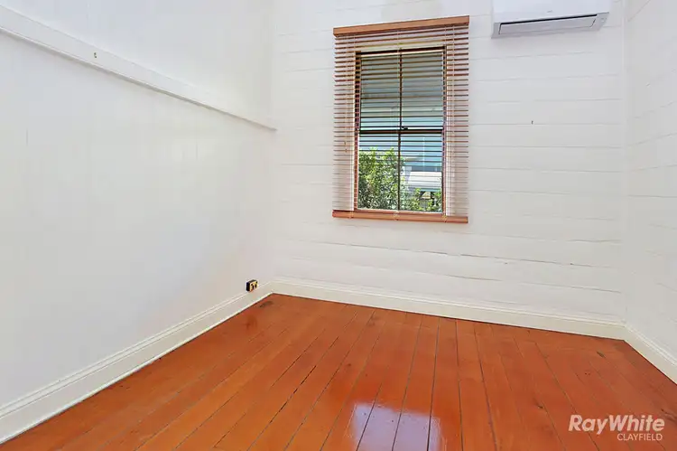 Sixth view of Homely house listing, 35 Wooloowin Avenue, Wooloowin QLD 4030