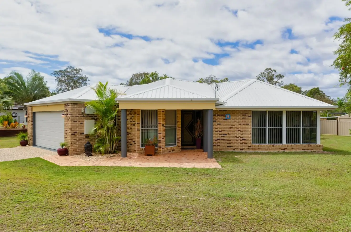 Main view of Homely house listing, 10 Selma Court, Tannum Sands QLD 4680