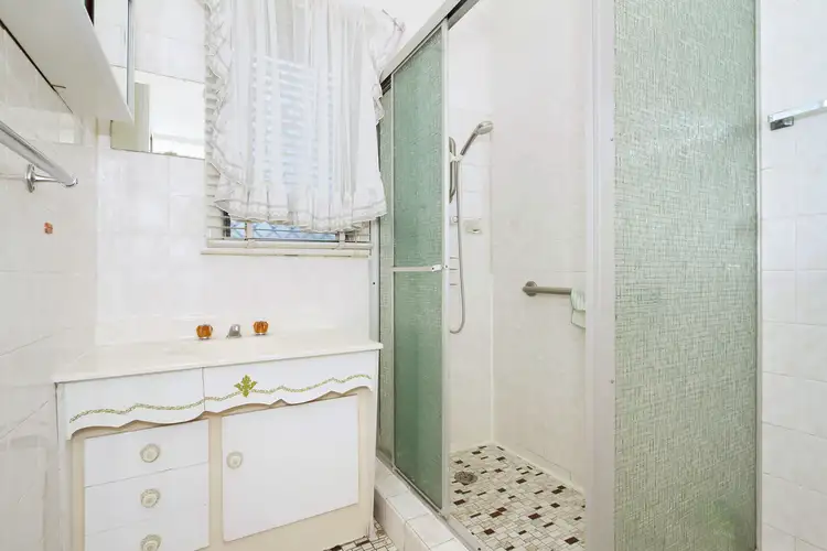 Sixth view of Homely house listing, 4 Mathews Street, Tamworth NSW 2340