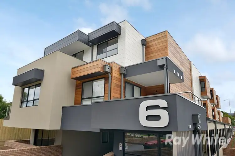 1/6 Sundew Avenue, Boronia VIC 3155