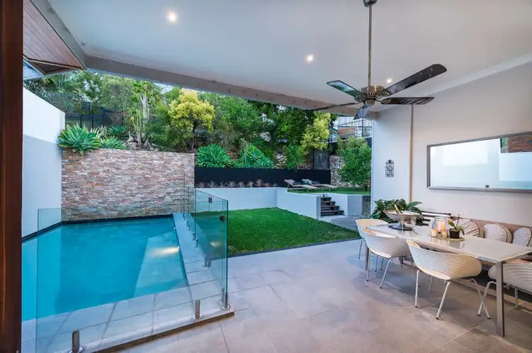 16 Gulliver Street, Paddington QLD 4064