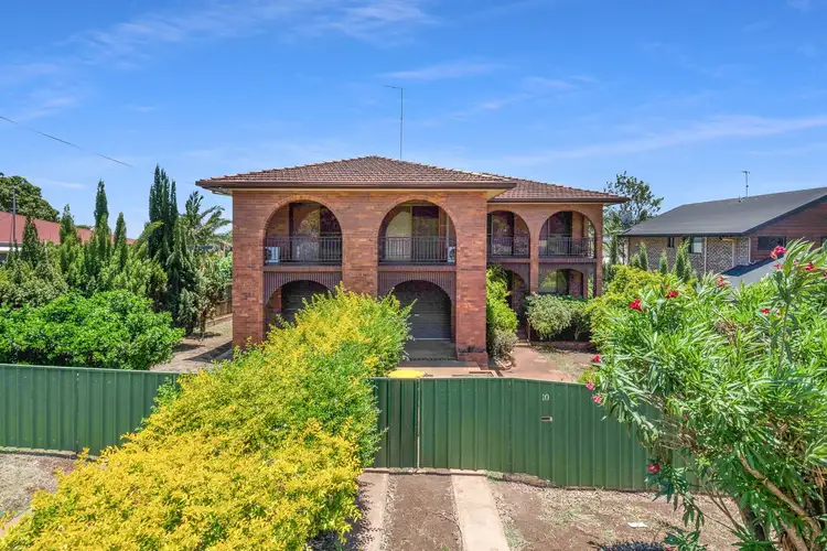 Second view of Homely house listing, 10 Bayview Terrace, Qunaba QLD 4670