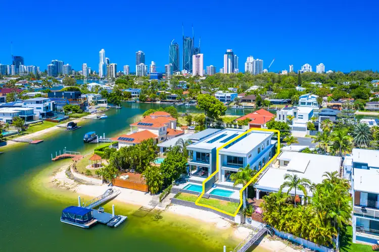 Fourth view of Homely house listing, 1/16 Sheridan Park Avenue, Broadbeach Waters QLD 4218