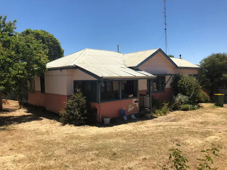 1 Roe Street, Narrogin WA 6312