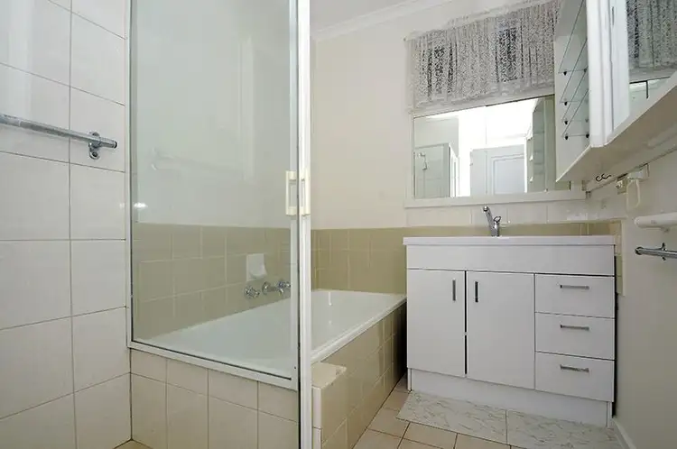 Third view of Homely unit listing, 1/111 Albert Street, Mordialloc VIC 3195