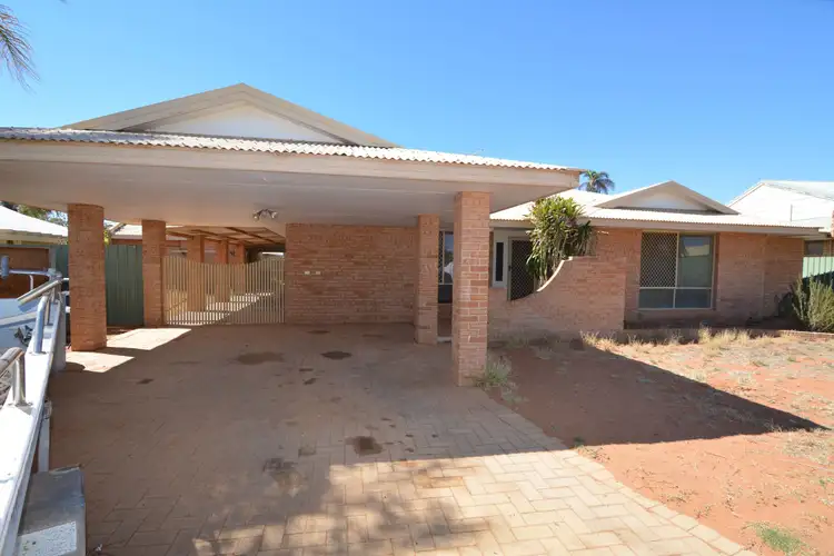 7 Houlahan Place, Carnarvon WA 6701
