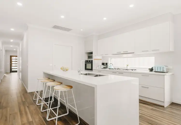 Fifth view of Homely house listing, 5 Sturt Court, Officer VIC 3809