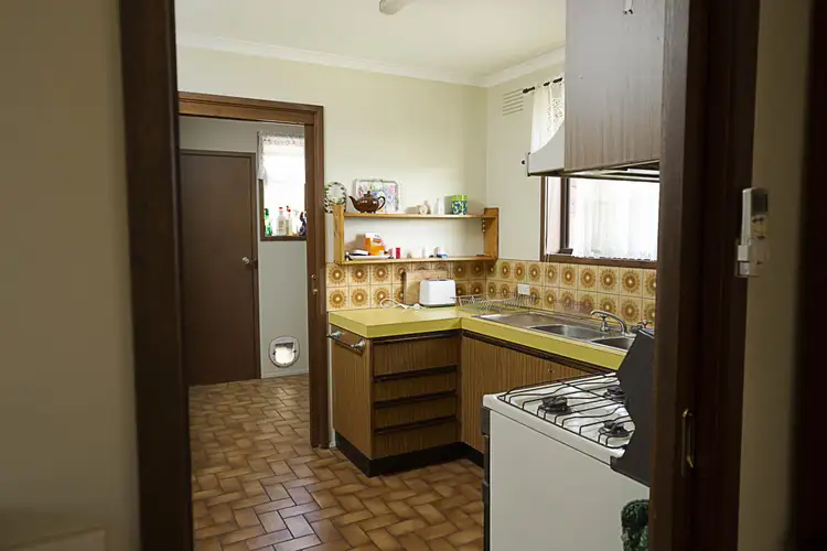 Fifth view of Homely unit listing, 1/38 Campbell Street, Traralgon VIC 3844